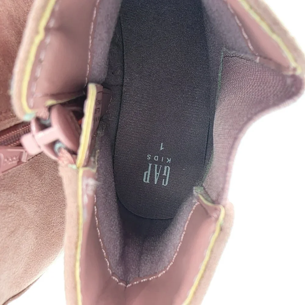 GAP Girls Shoes Size 1 Dusty Pink Chukka Boots Gum Sole Rosetta Hightop Suede